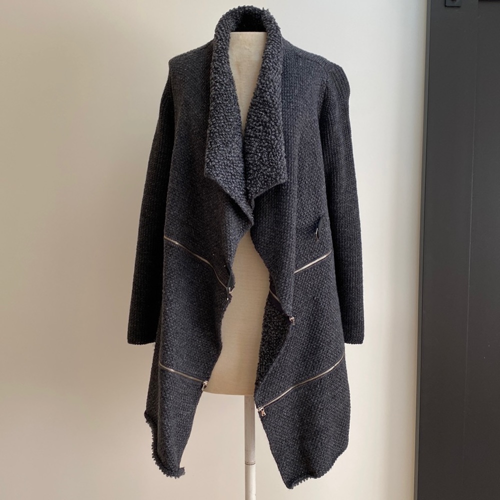 Shawl like coat - like new